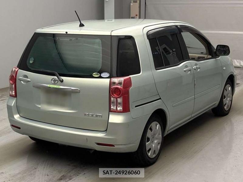 Toyota RAUM 2007-06 7550577-1
