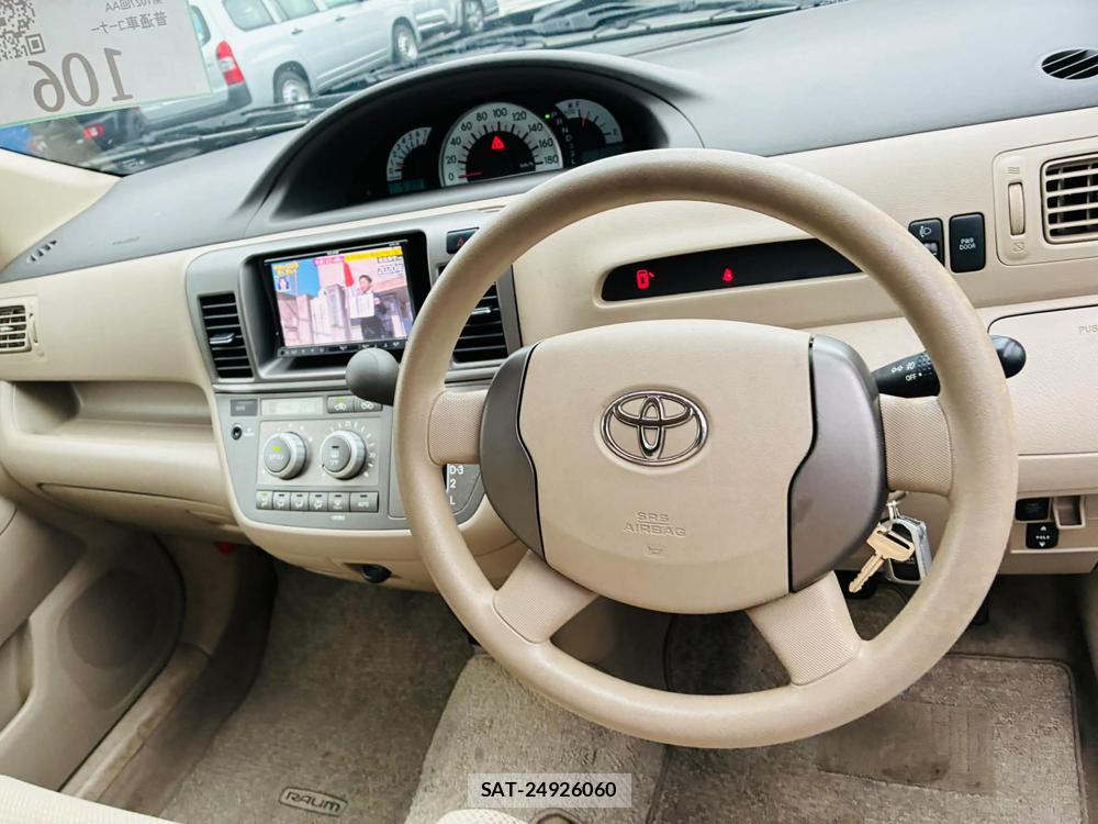 Toyota RAUM 2007-06 7550577-14