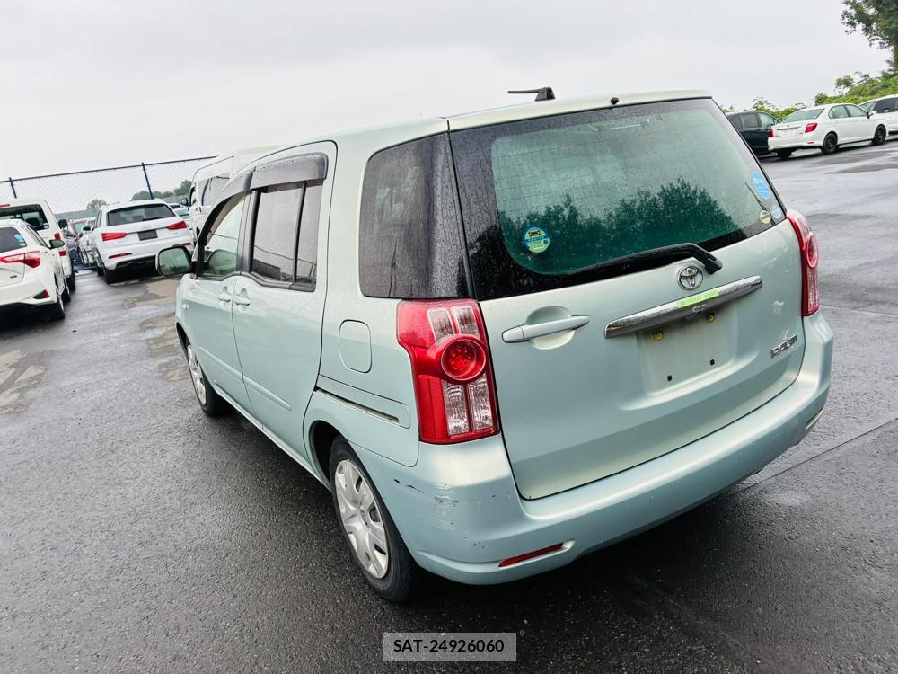 Toyota RAUM 2007-06 7550577-2