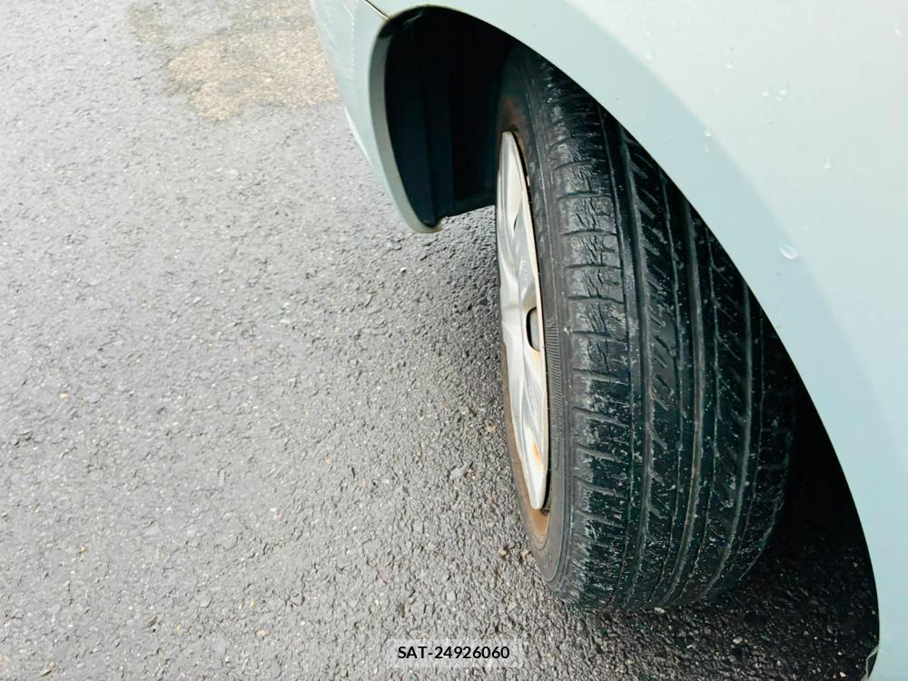 Toyota RAUM 2007-06 7550577-31