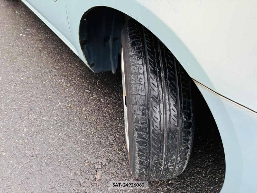 Toyota RAUM 2007-06 7550577-32