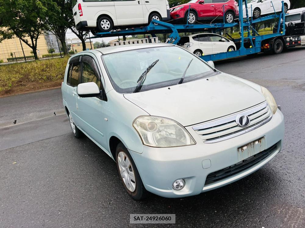 Toyota RAUM 2007-06 7550577-6