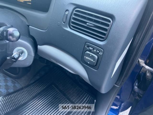 Toyota RAUM 2001-09 8231577-12