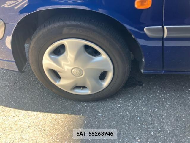 Toyota RAUM 2001-09 8231577-6