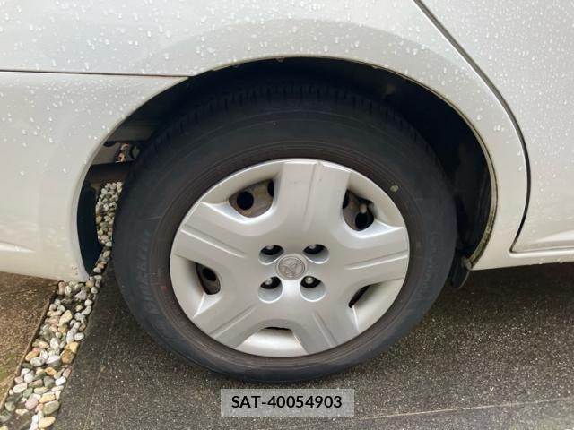 Toyota RAUM 2005-12 8246485-10