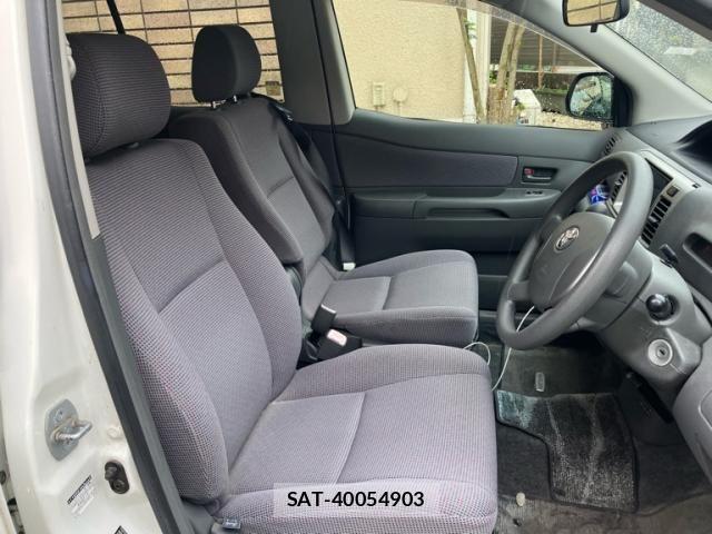 Toyota RAUM 2005-12 8246485-14