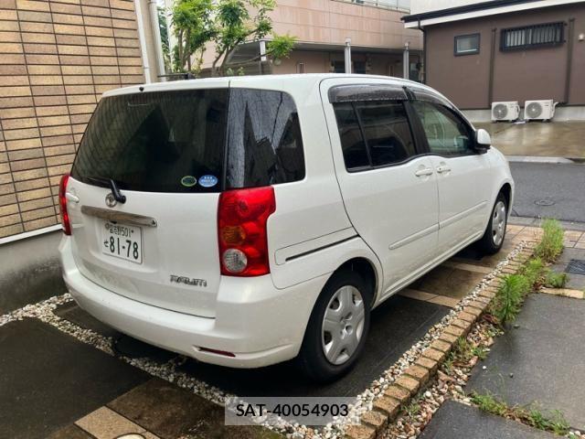 Toyota RAUM 2005-12 8246485-5