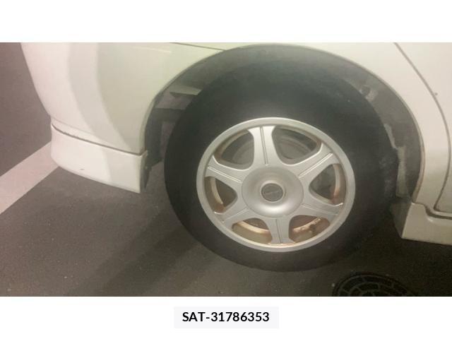 Toyota RAUM 2007-08 8334448-7