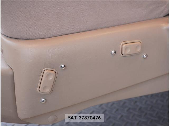 Toyota RAUM 2006-03 8355464-14
