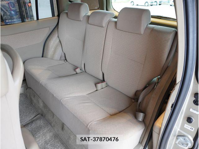 Toyota RAUM 2006-03 8355464-18