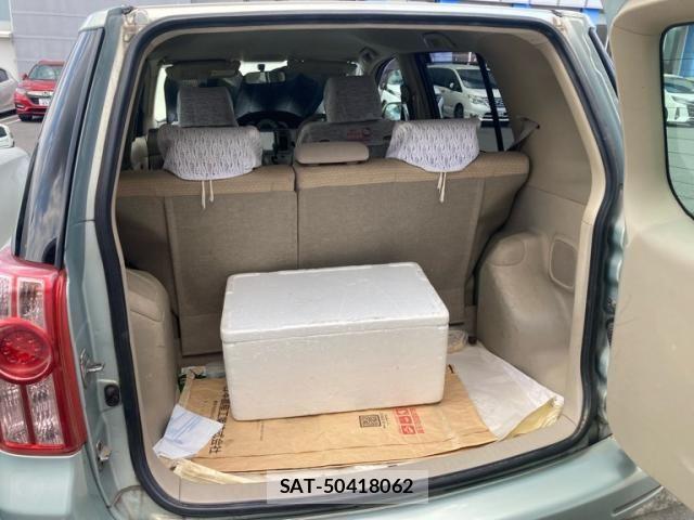 Toyota RAUM 2009-09 8372105-7