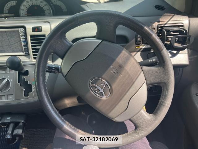 Toyota RAUM 2005-09 8414659-12
