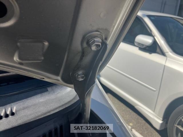Toyota RAUM 2005-09 8414659-19