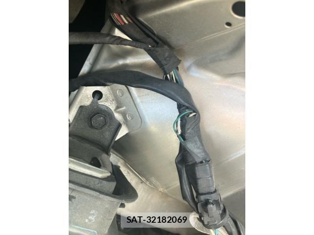 Toyota RAUM 2005-09 8414659-26
