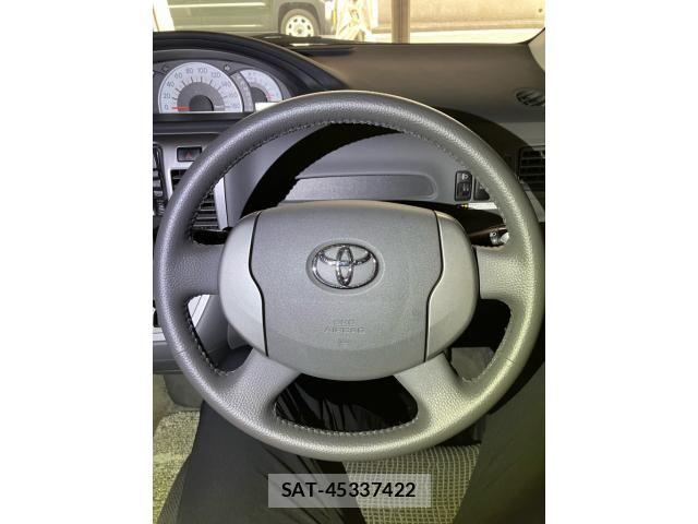 Toyota RAUM 2003-09 8438706-9