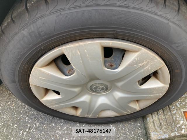 Toyota RAUM 2007-09 8884242-11