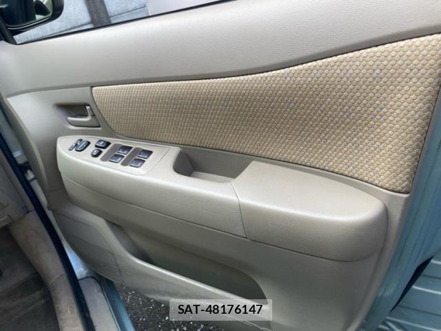 Toyota RAUM 2007-09 8884242-15