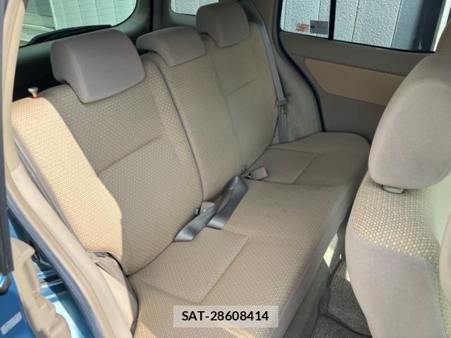 Toyota RAUM 2009-03 8781795-14