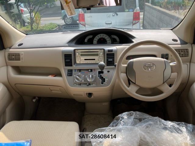 Toyota RAUM 2009-03 8781795-15