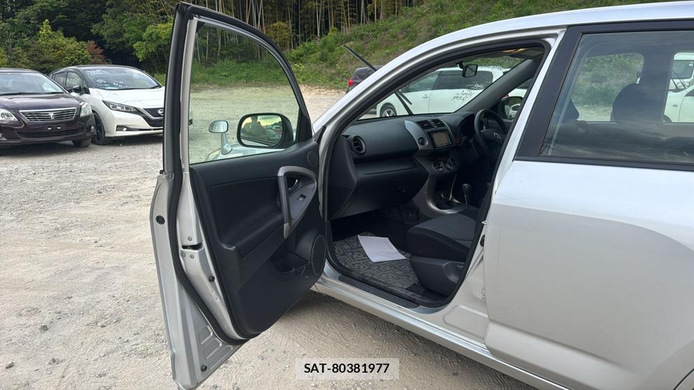 Toyota RAV4 2007 6133431-10