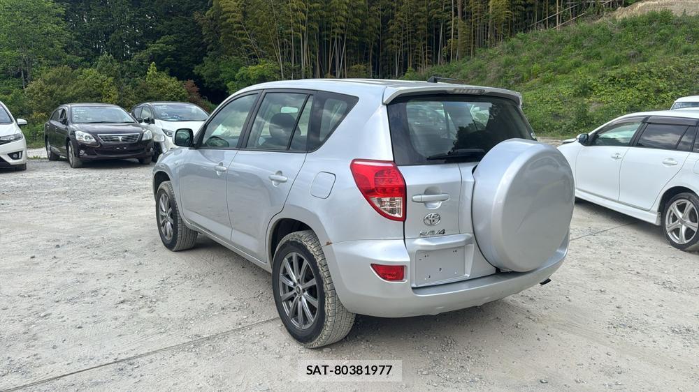 Toyota RAV4 2007 6133431-2