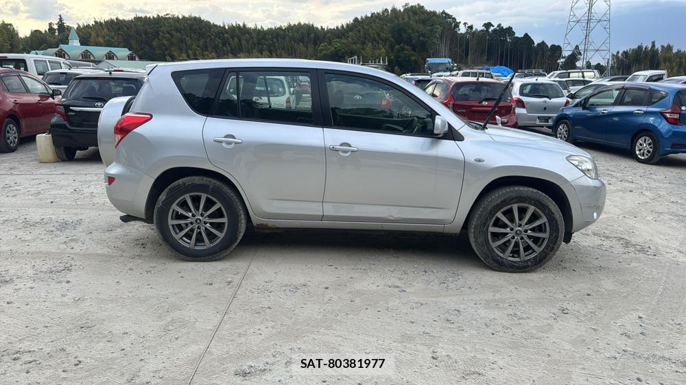 Toyota RAV4 2007 6133431-5