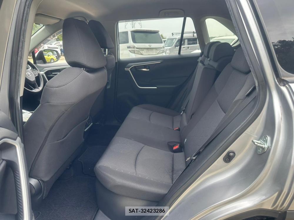 Toyota RAV4 2022-06 7840159-9