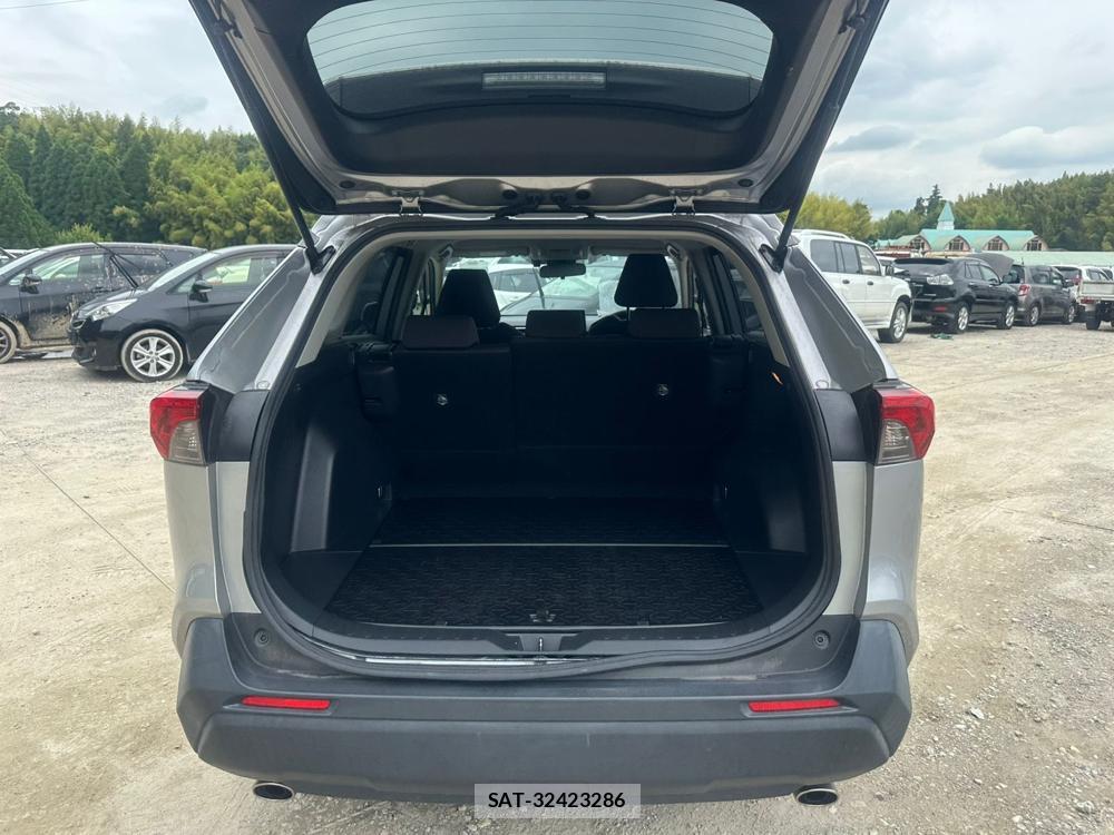Toyota RAV4 2022-06 7840159-22