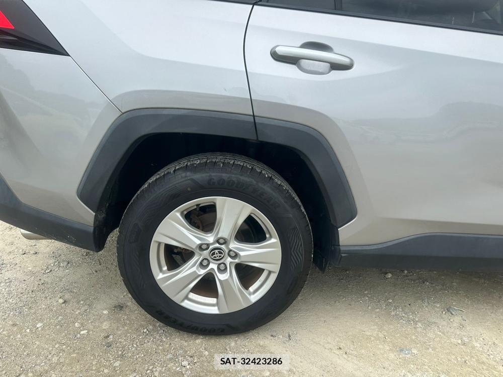 Toyota RAV4 2022-06 7840159-24