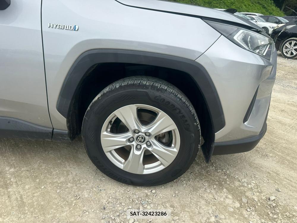 Toyota RAV4 2022-06 7840159-25