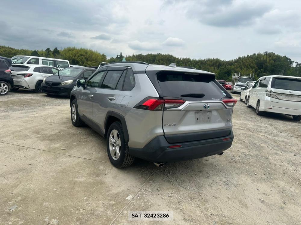 Toyota RAV4 2022-06 7840159-2