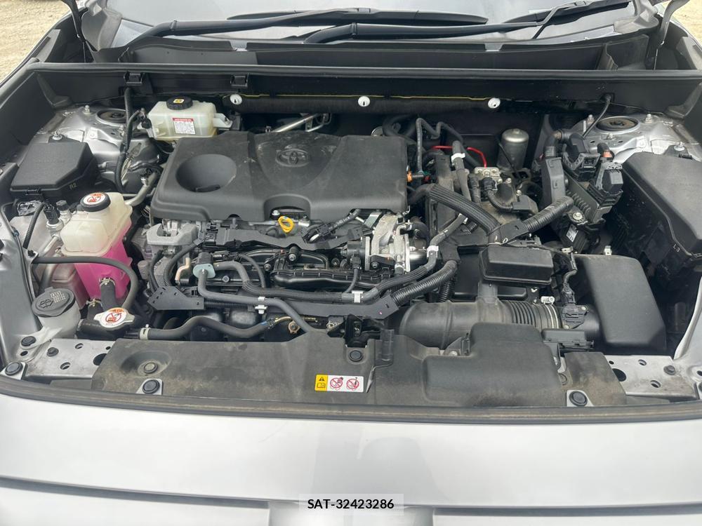 Toyota RAV4 2022-06 7840159-33