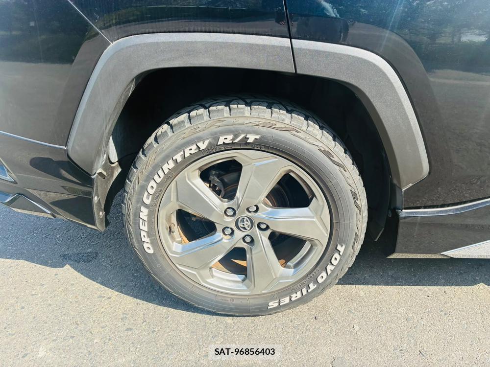 Toyota RAV4 2019-04 7648104-26