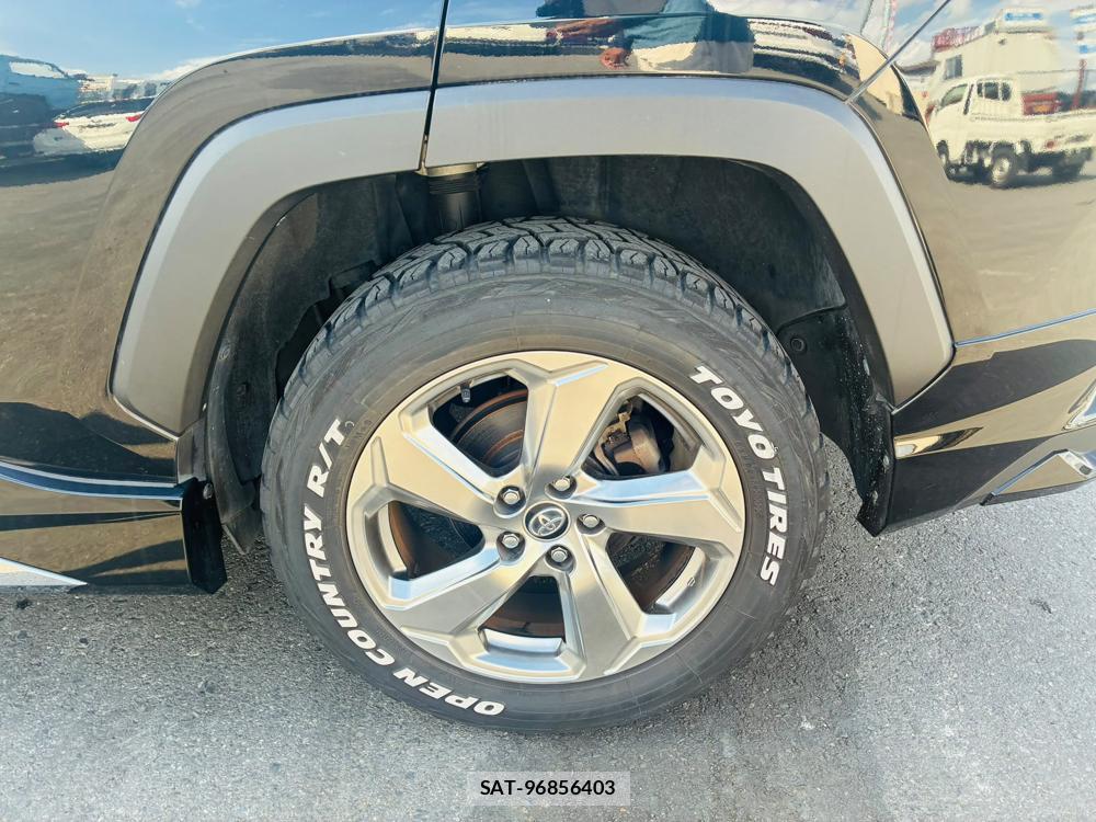 Toyota RAV4 2019-04 7648104-29