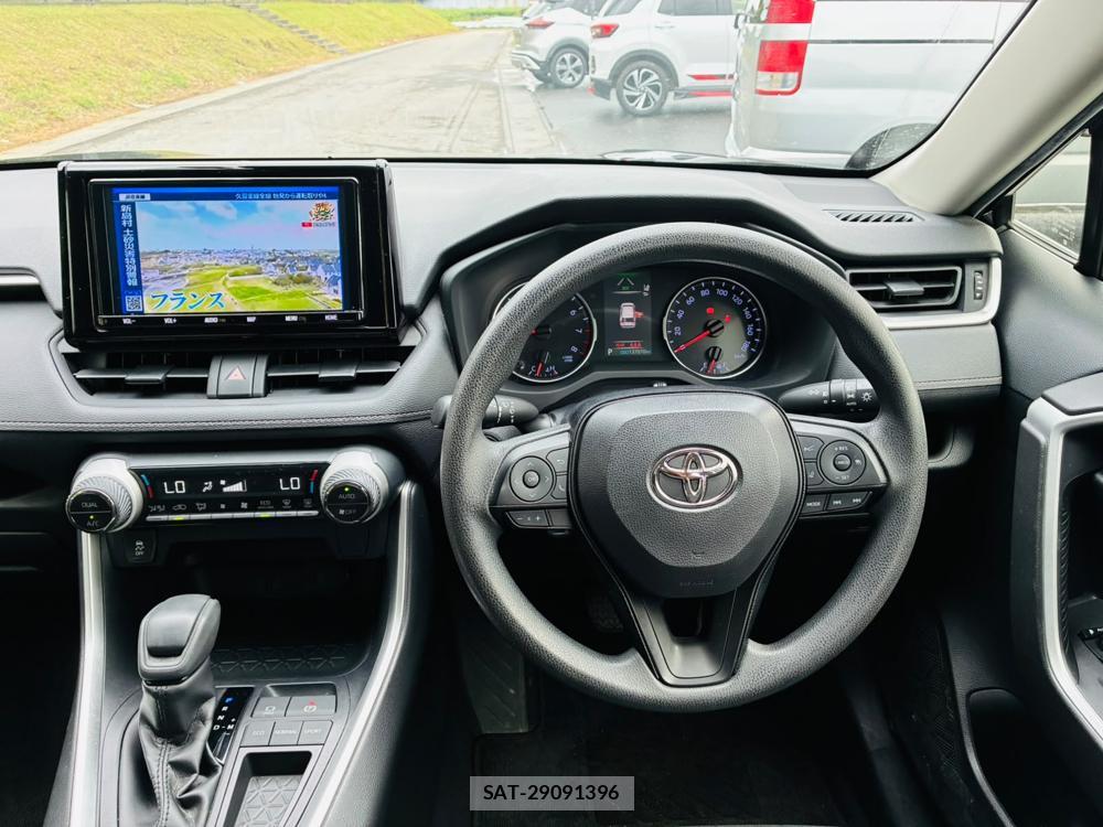 Toyota RAV4 2020-03 8589832-13