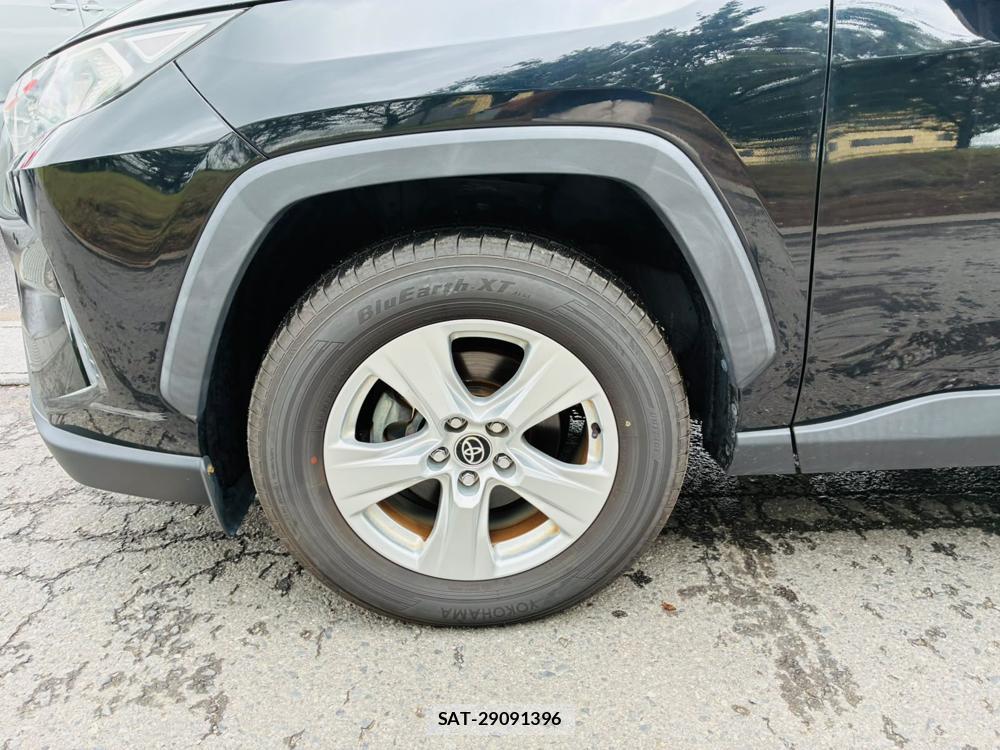 Toyota RAV4 2020-03 8589832-29