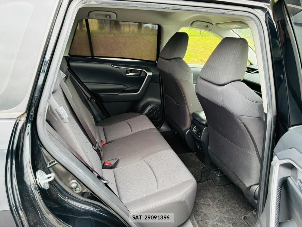 Toyota RAV4 2020-03 8589832-8