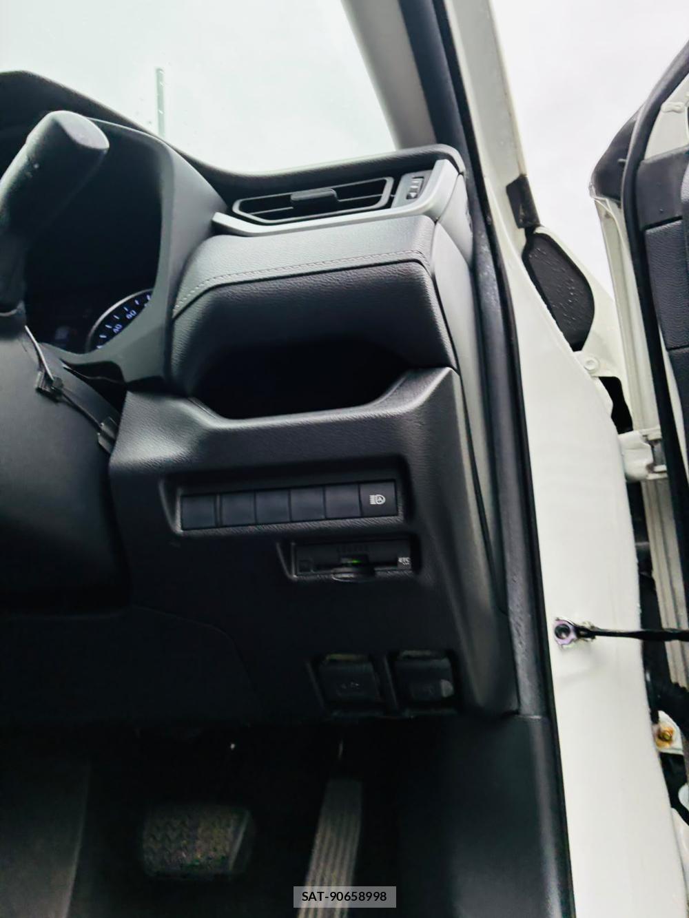 Toyota RAV4 2019/07 8767003-16