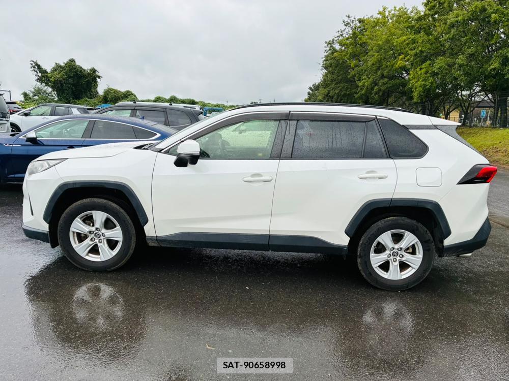 Toyota RAV4 2019/07 8767003-1