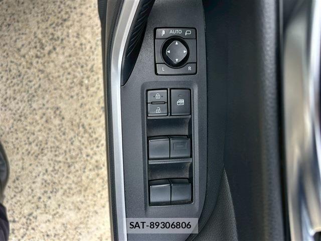 Toyota RAV4 2021-07 4329964-15