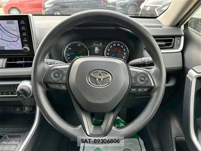 Toyota RAV4 2021-07 4329964-21