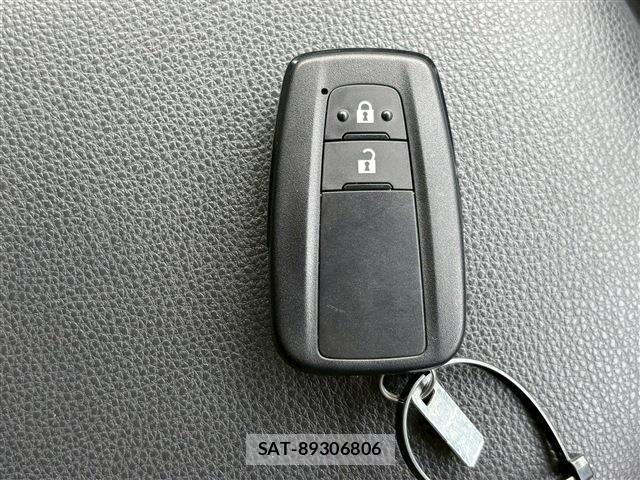 Toyota RAV4 2021-07 4329964-28