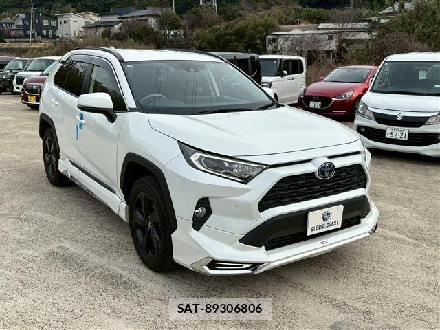 Toyota RAV4 2021-07 4329964-7