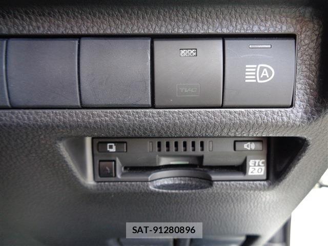 Toyota RAV4 2020-07 4640644-26