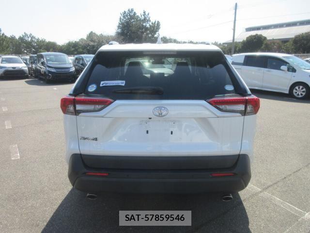 Toyota RAV4 2019-07 4979511-4