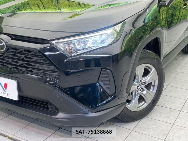 Toyota RAV4 2022-02 5876636-11