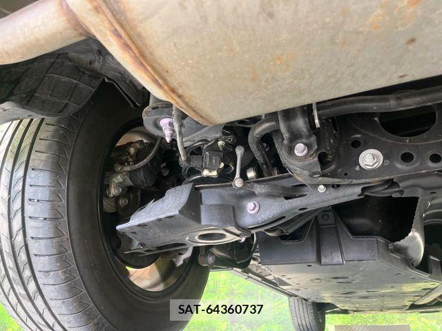 Toyota RAV4 2022-10 6218844-19
