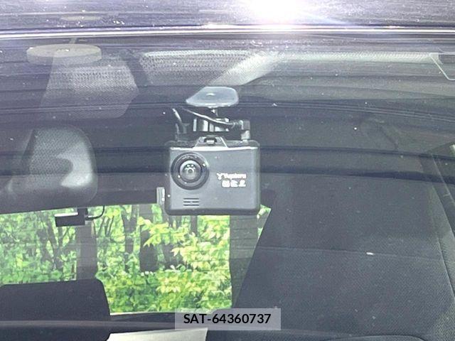 Toyota RAV4 2022-10 6218844-5