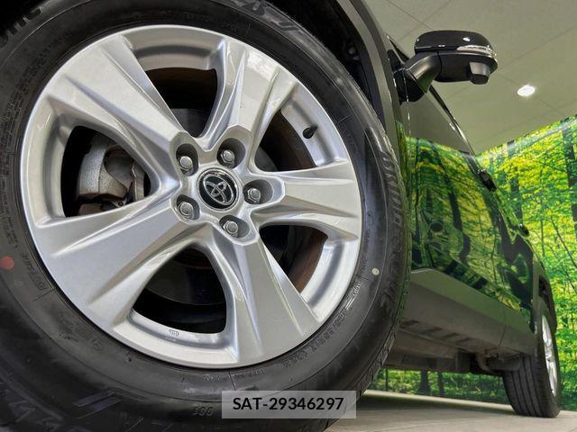 Toyota RAV4 2019-07 6614389-12
