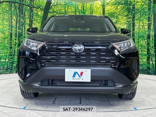 Toyota RAV4 2019-07 6614389-13